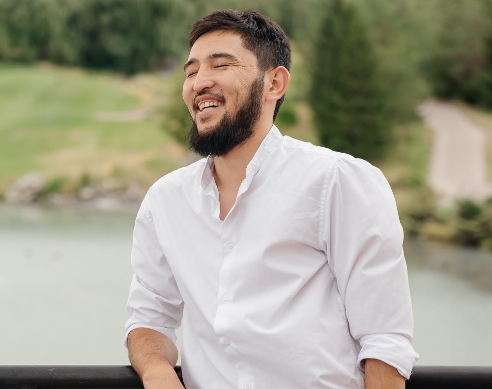 Бекарыс Шеризат